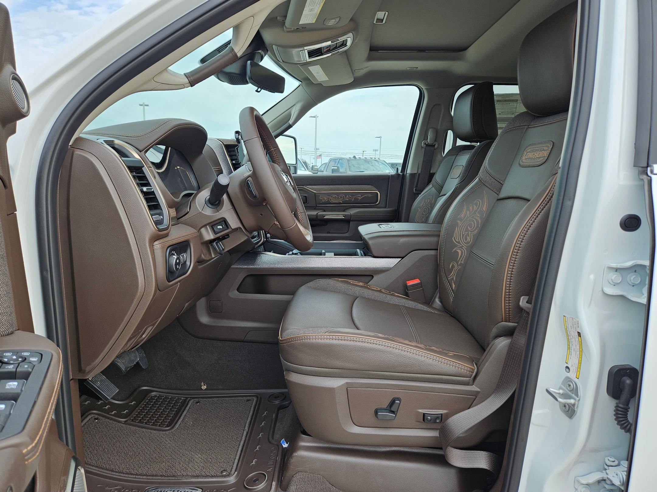 New 2026 RAM 3500 Longhorn image 9