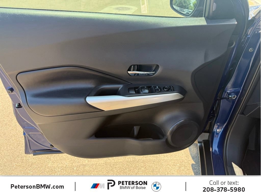 Used 2020 Nissan Kicks SR w/ SR Premium Package FWD image 12
