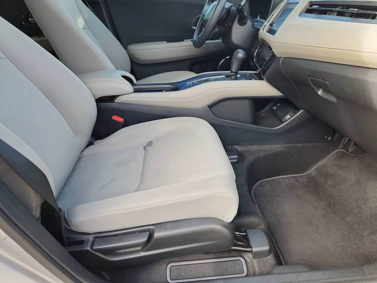 Used 2022 Honda HR-V EX image 13