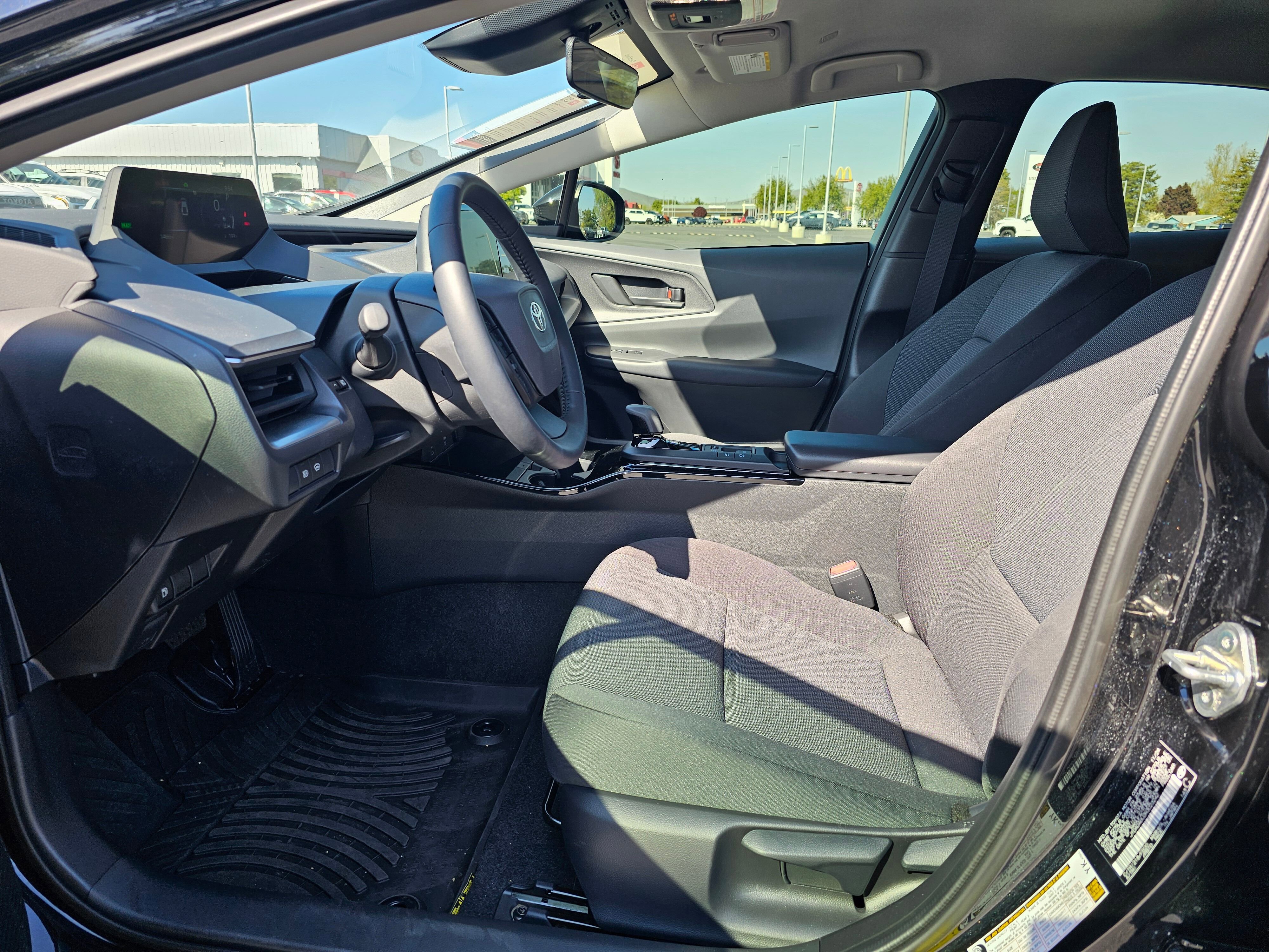 Used 2024 Toyota Prius LE image 47