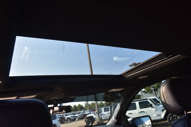 Used 2023 Ford F150 Raptor AWD/4WD image 19