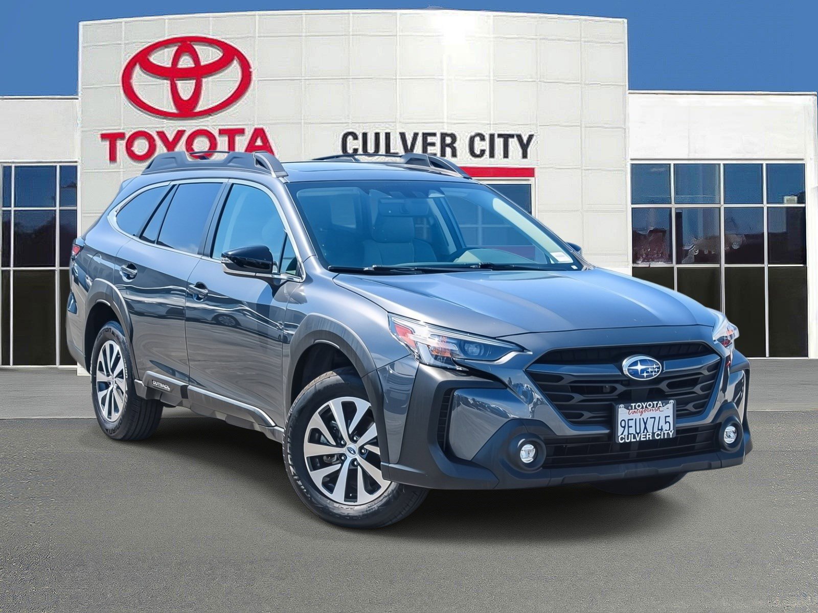 Used 2023 Subaru Outback Premium w/ Popular Package #1 image 1