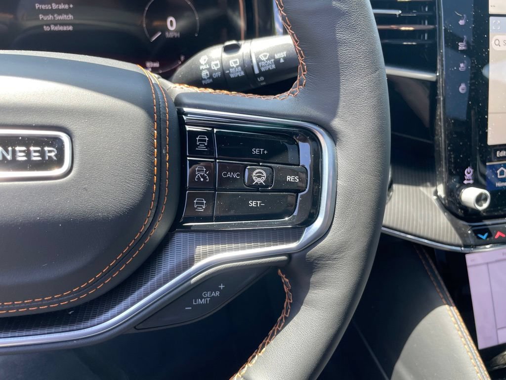 New 2026 Jeep Grand Wagoneer Summit AWD/4WD image 18