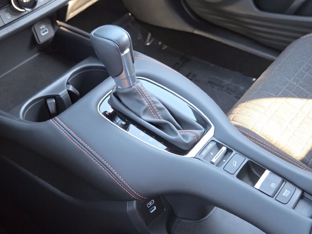 Certified 2025 Honda HR-V Sport image 35