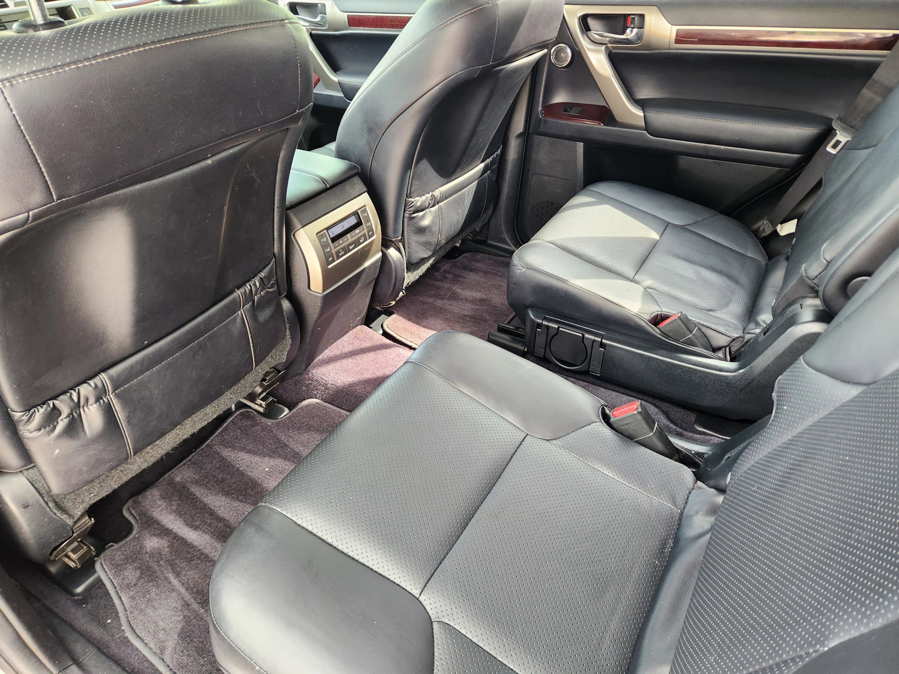 Used 2017 Lexus GX 460 Luxury w/ Preferred Accessory Package image 29