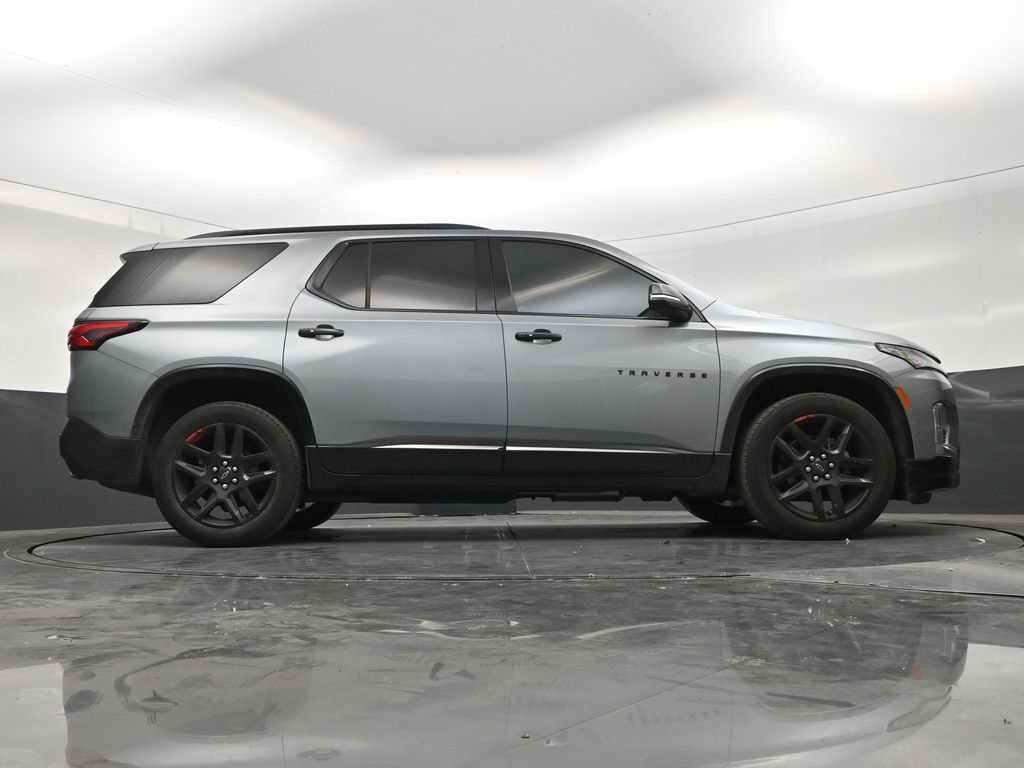 Used 2023 Chevrolet Traverse Premier w/ Redline Edition FWD image 24