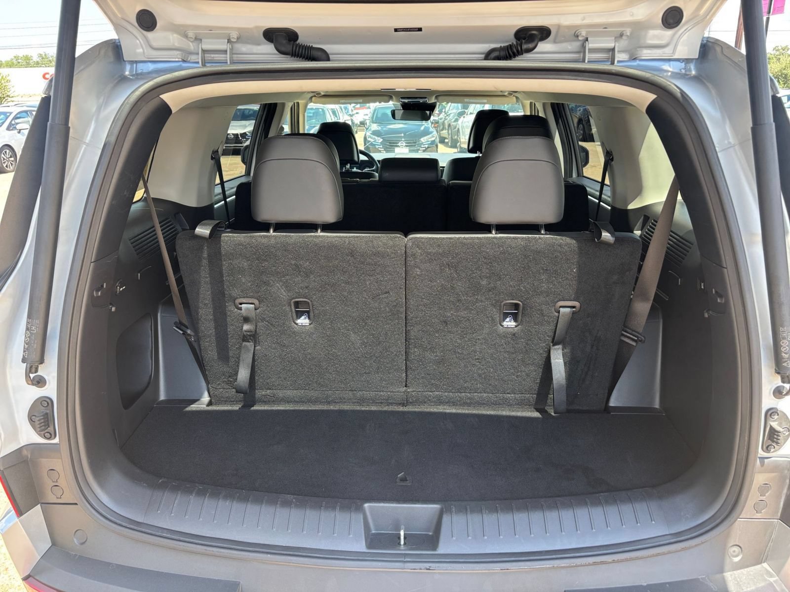Used 2026 Hyundai Santa Fe SEL FWD image 33