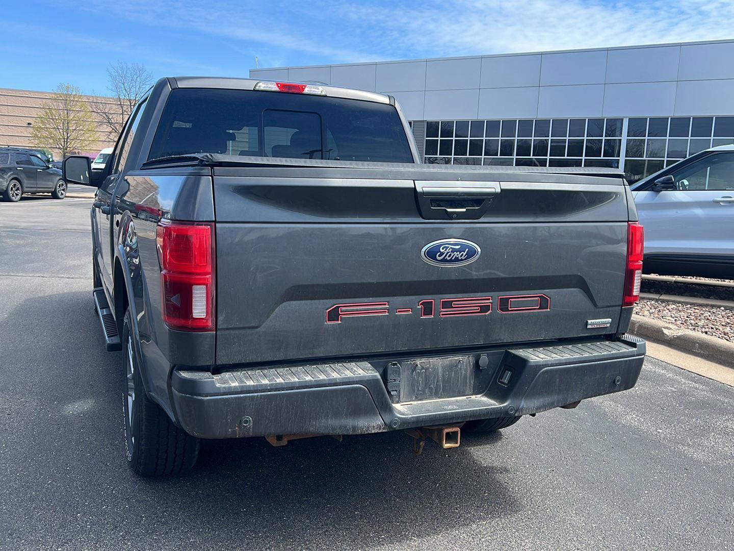 Used 2018 Ford F150 Lariat w/ Equipment Group 501A Mid image 9