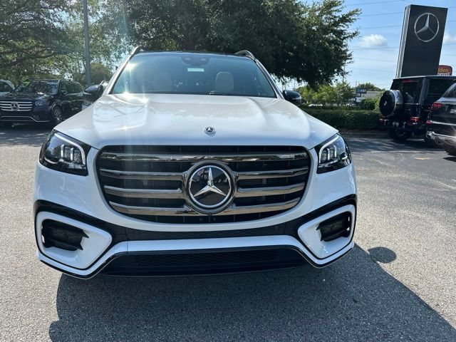 Used 2025 Mercedes-Benz GLS 450 4MATIC image 9