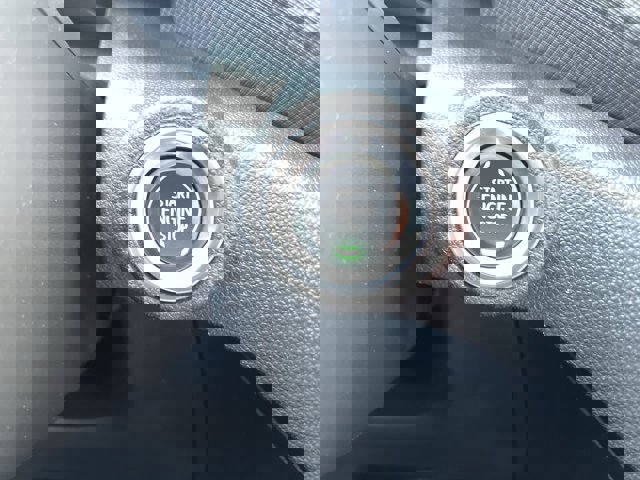 Used 2021 Chevrolet TrailBlazer LT w/ Convenience Package image 17