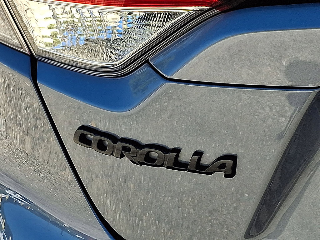 Used 2021 Toyota Corolla SE w/ Carpet Mat Package (TMS) FWD image 23