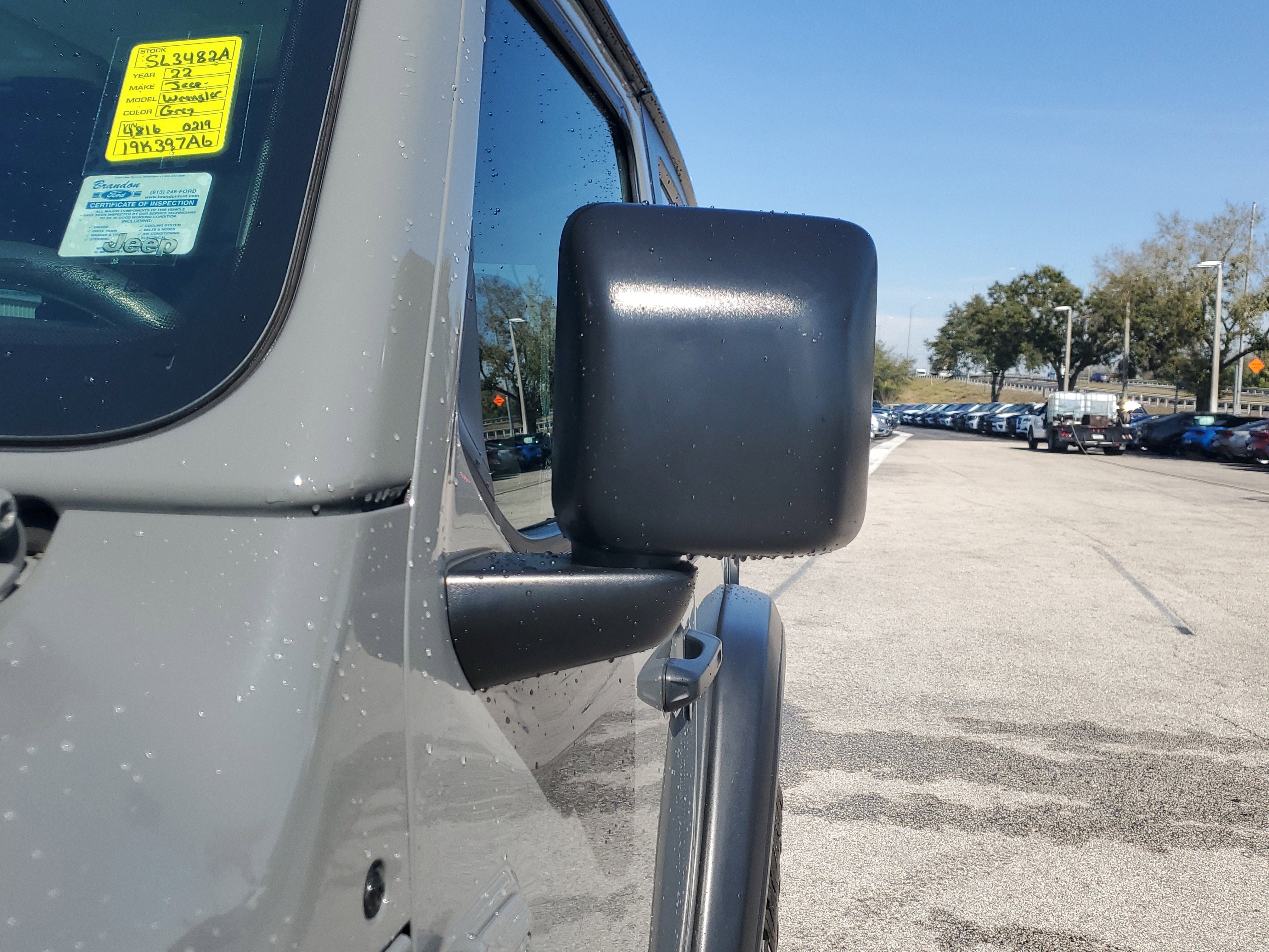 Used 2022 Jeep Wrangler Sport image 4