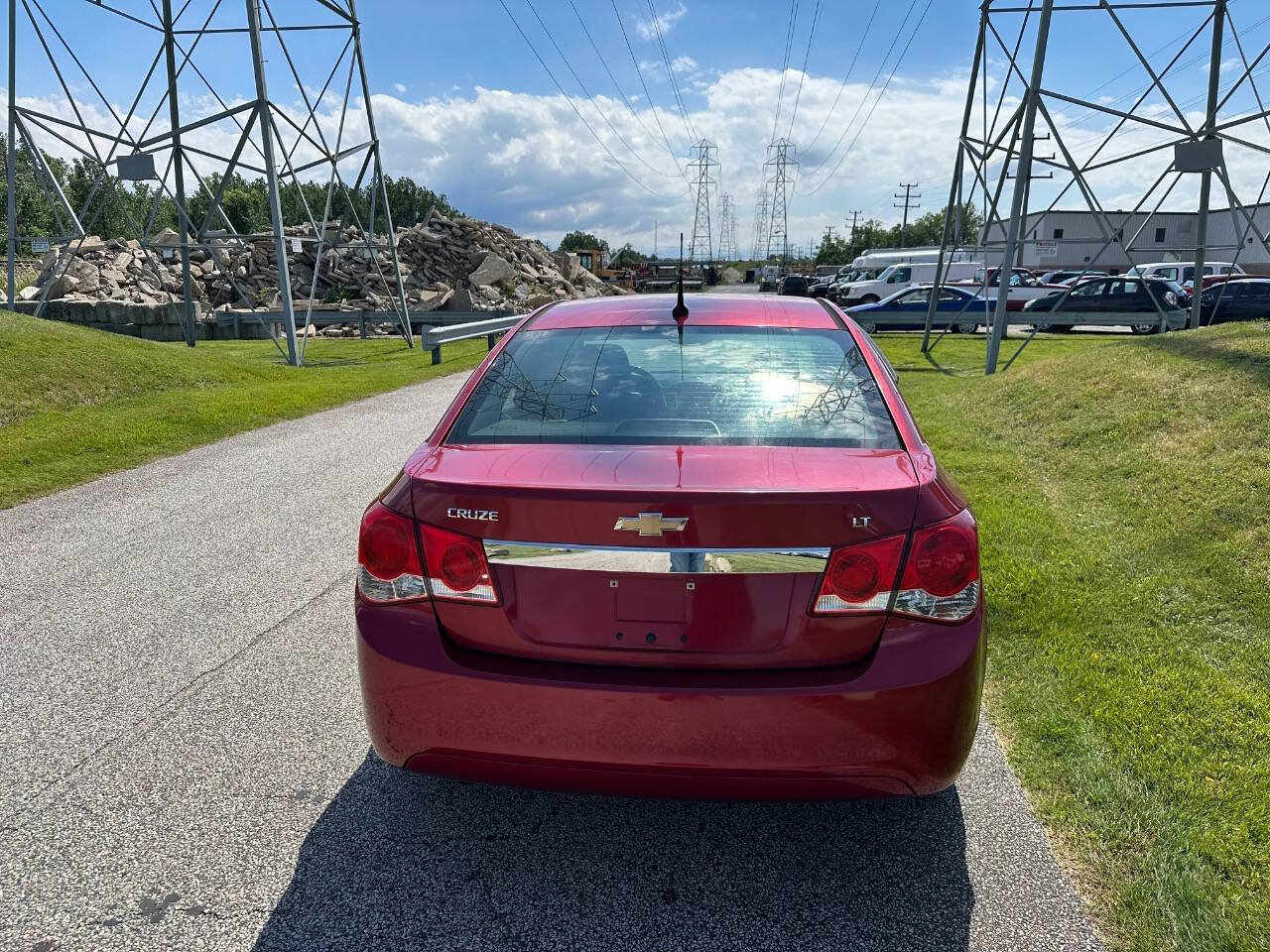 Used 2011 Chevrolet Cruze LT FWD image 4