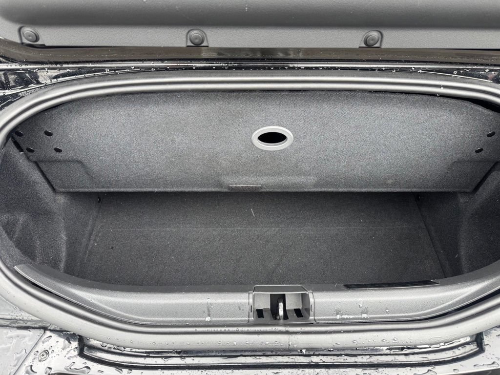 Used 2007 Chrysler Crossfire Convertible RWD image 24