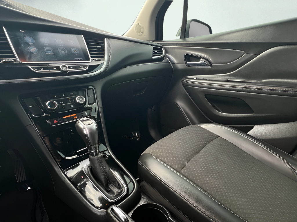 Used 2018 Buick Encore Preferred FWD image 40