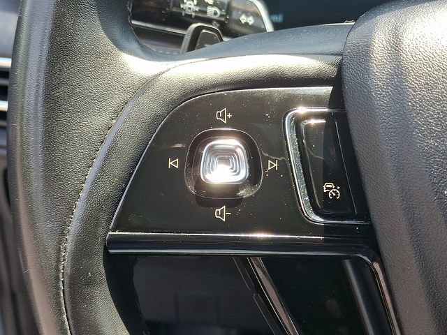Used 2023 Lincoln Corsair AWD w/ Equipment Group 101A image 23