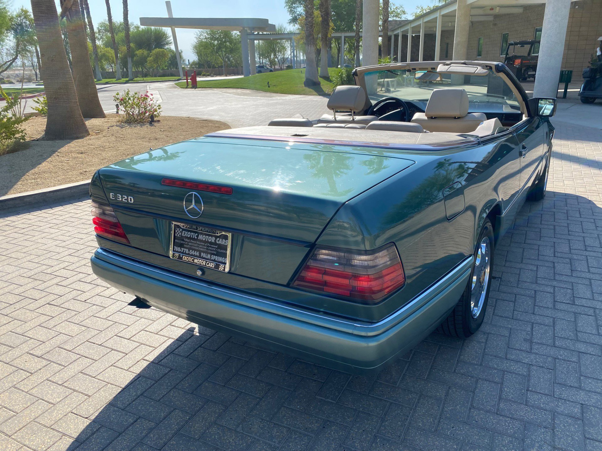Used 1994 Mercedes-Benz E 320 Convertible image 34
