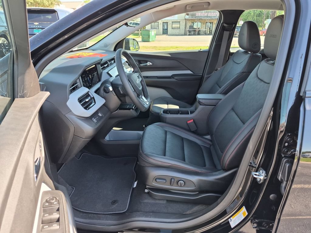 New 2027 Chevrolet Bolt RS w/ Technology Package FWD image 17