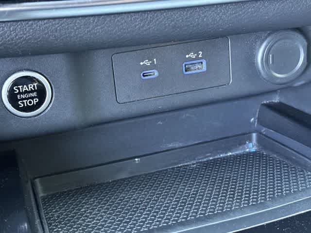 Used 2021 Nissan Rogue SV FWD image 26