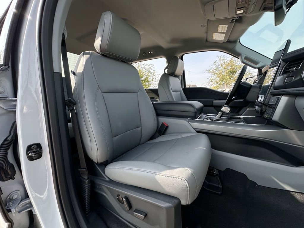 New 2025 Ford F150 Lightning Flash image 66