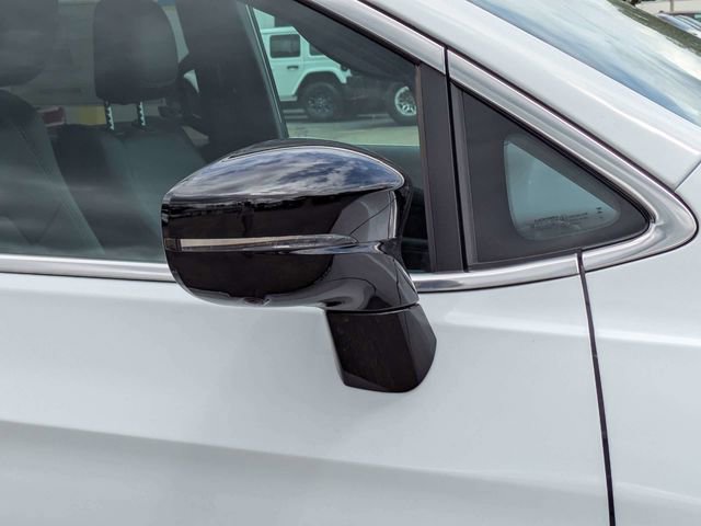 New 2026 Chrysler Pacifica Select FWD image 11