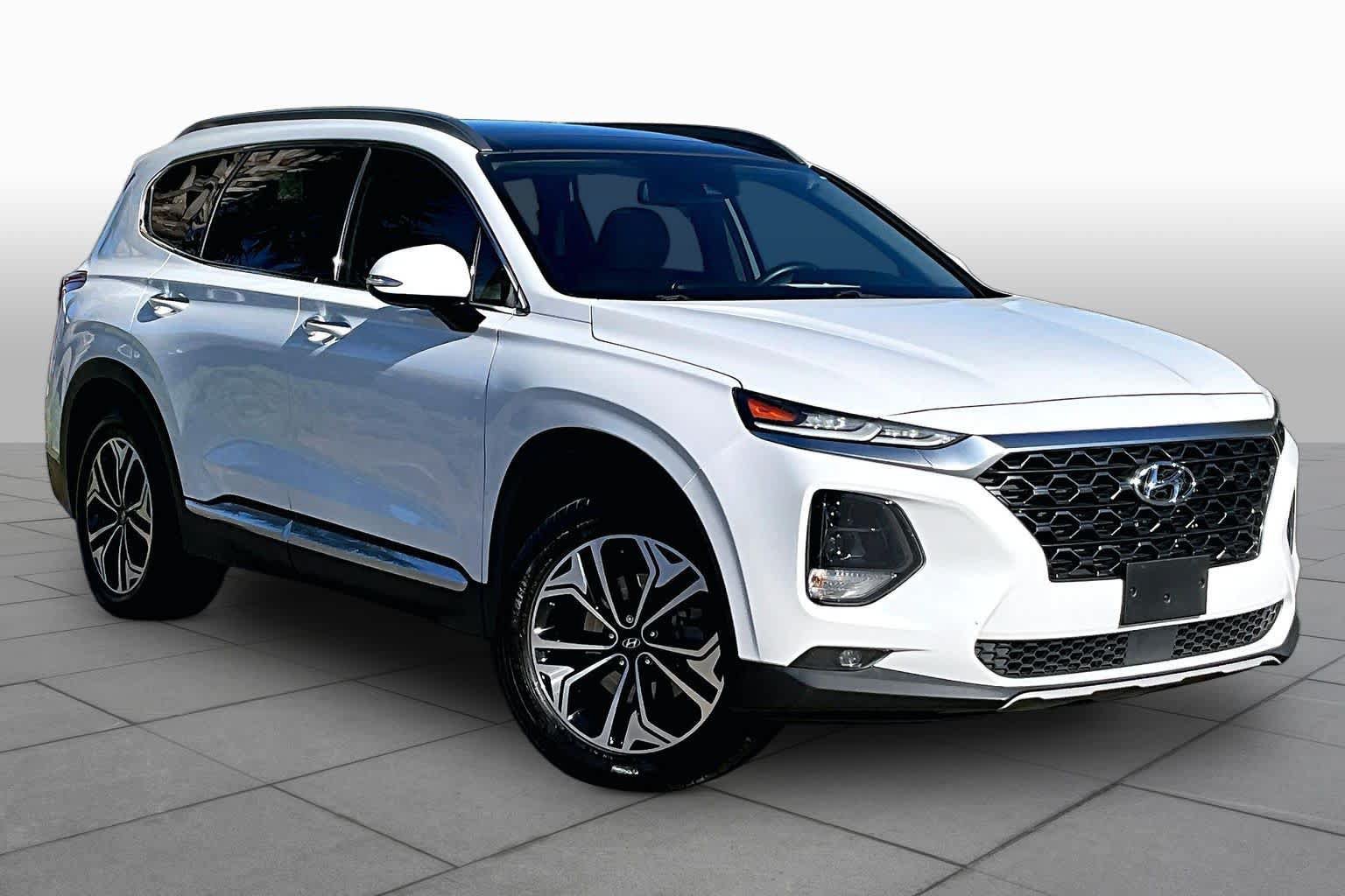 Used 2020 Hyundai Santa Fe SEL w/ Cargo Package FWD image 3