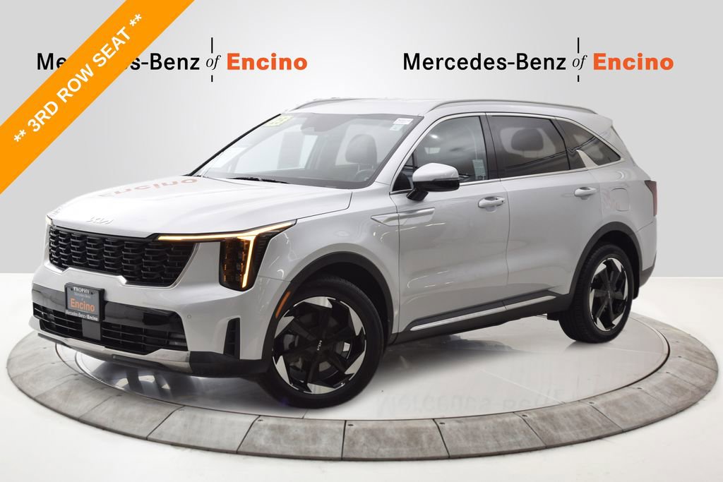 Used 2025 Kia Sorento EX image 1
