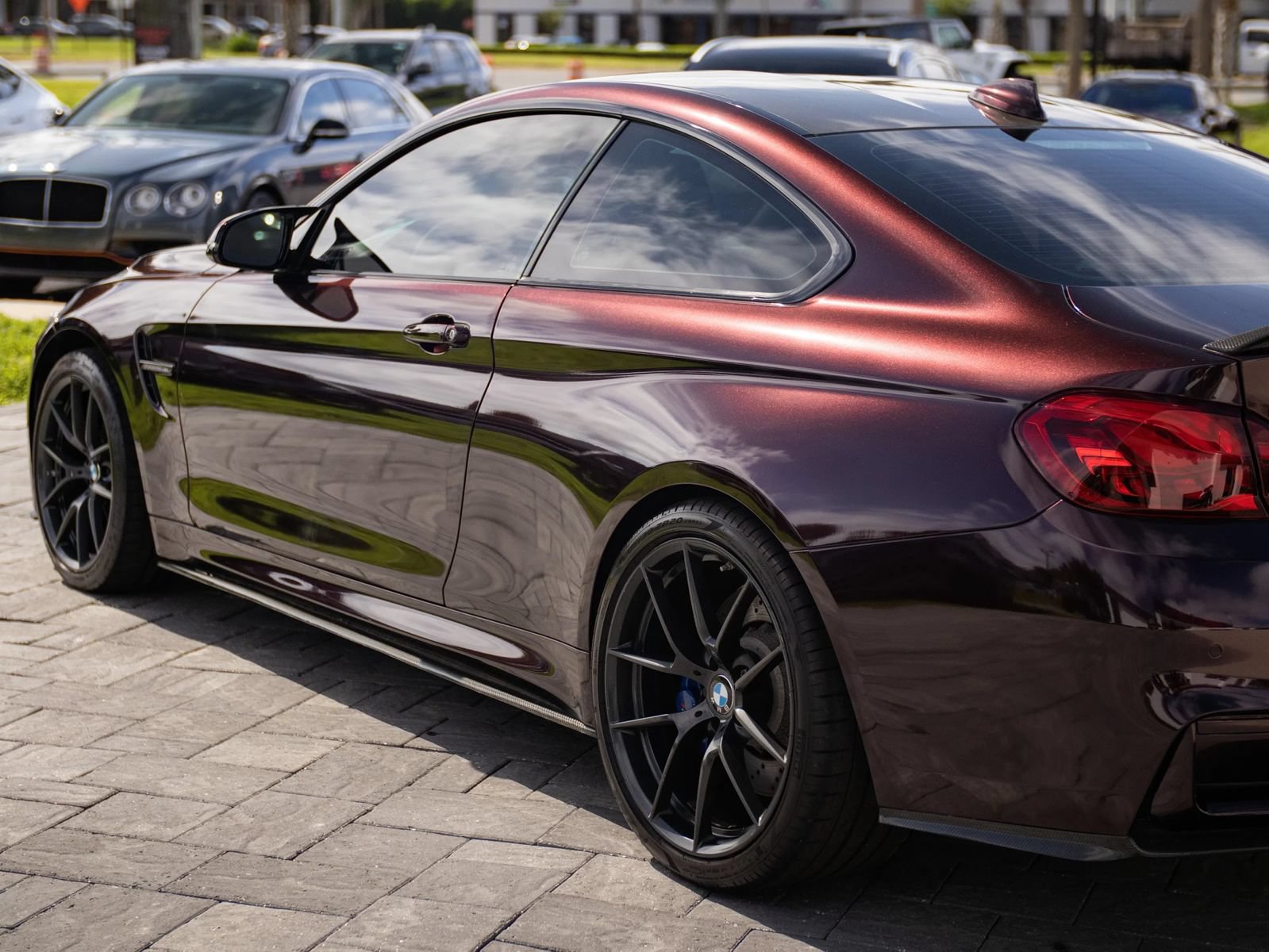 Used 2019 BMW M4 CS RWD image 12
