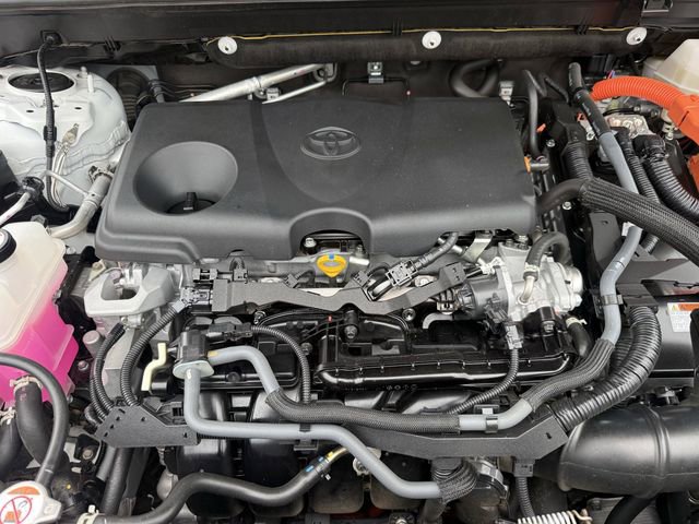 Used 2023 Toyota RAV4 XSE AWD/4WD image 37