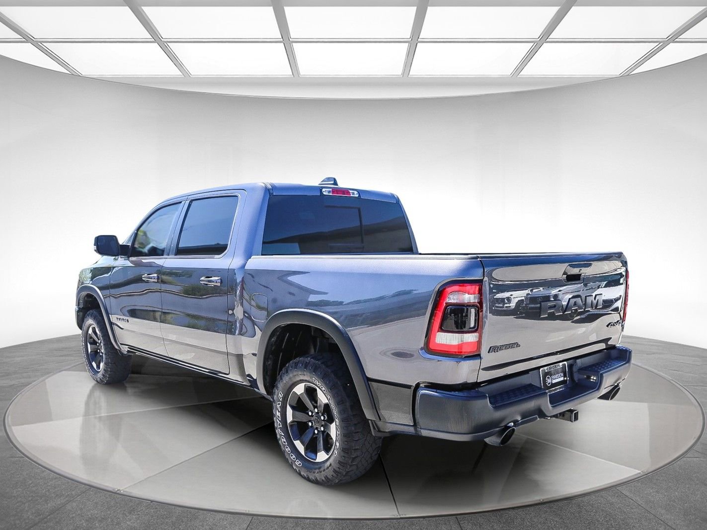 Used 2020 RAM 1500 Rebel w/ Rebel Level 1 Equipment Group AWD/4WD image 2