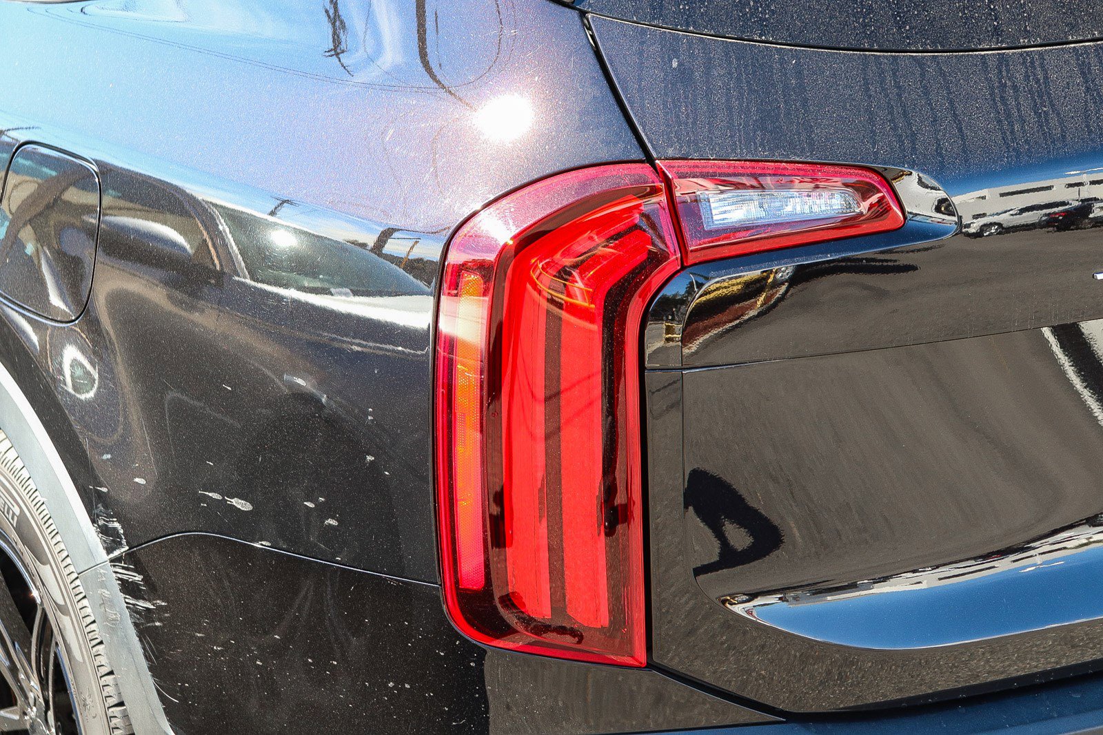 Used 2022 Kia Telluride SX w/ Towing Package image 11