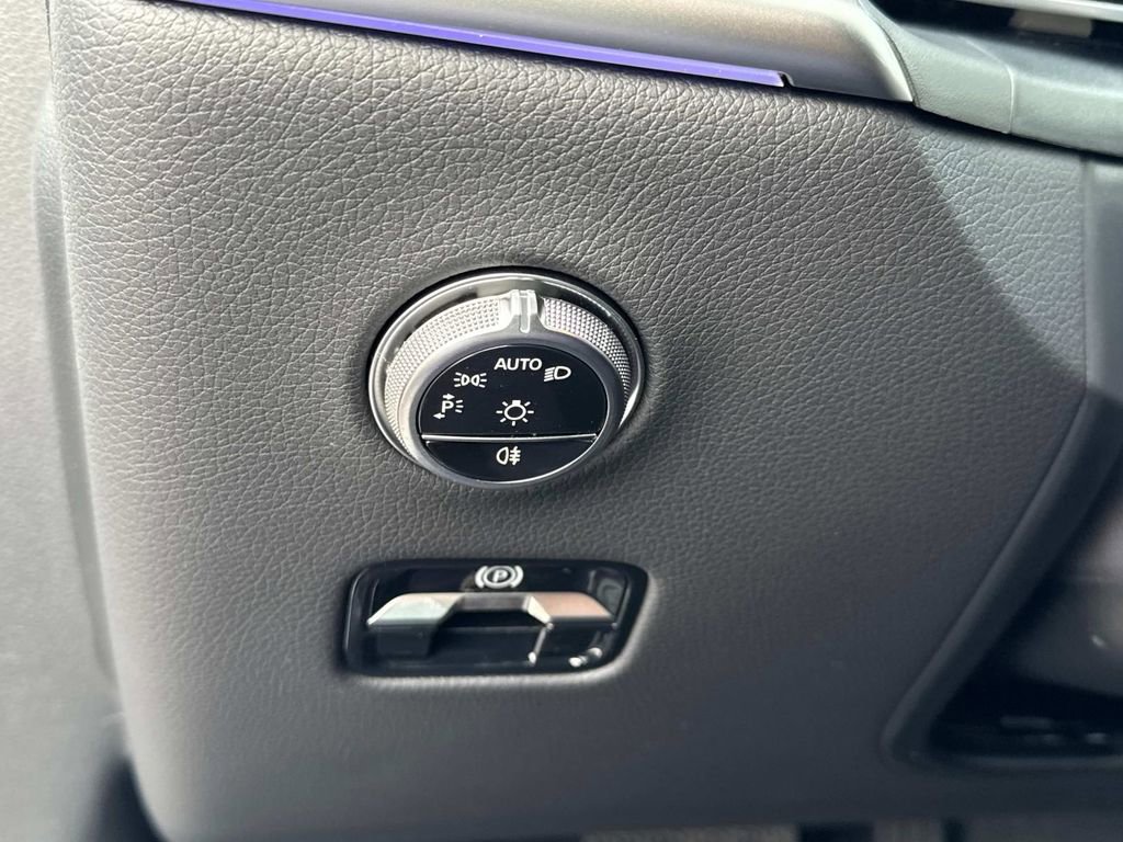 New 2026 Mercedes-Benz GLC 300 4MATIC image 28