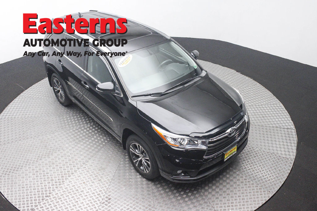 Used 2016 Toyota Highlander XLE AWD/4WD image 5