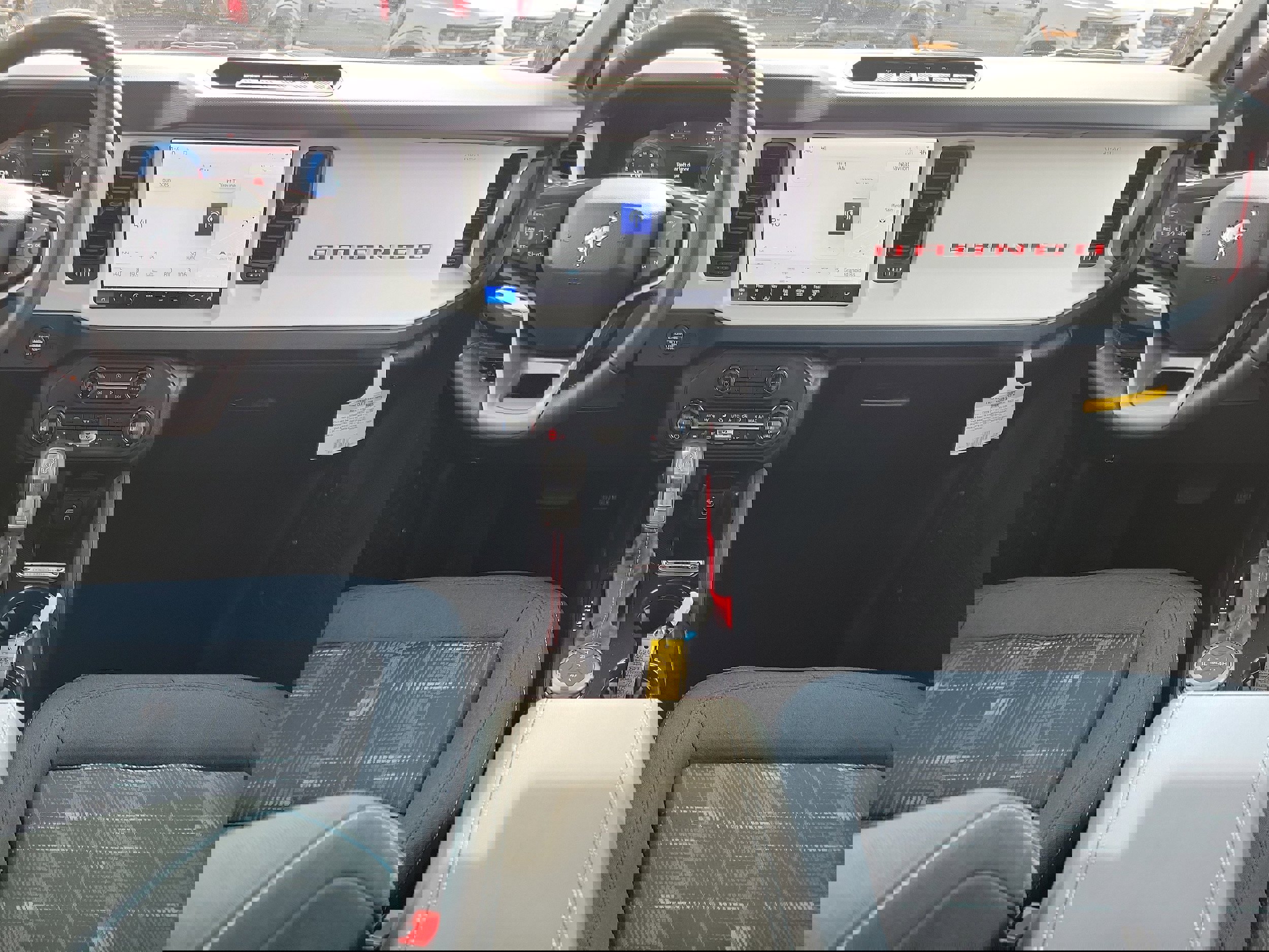 New 2026 Ford Bronco Heritage Edition image 12