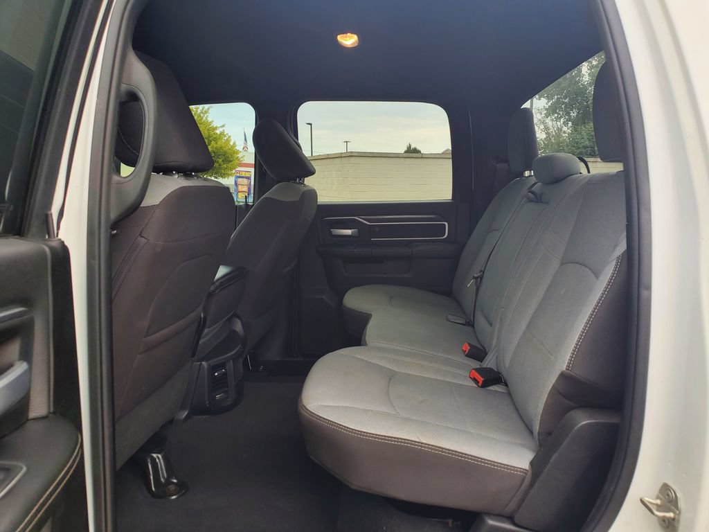 Used 2024 RAM 2500 Big Horn AWD/4WD image 9