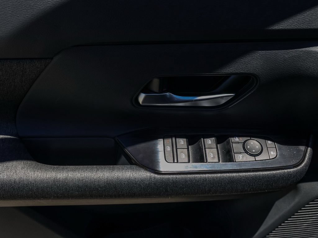 New 2026 Nissan Kicks SV FWD image 24