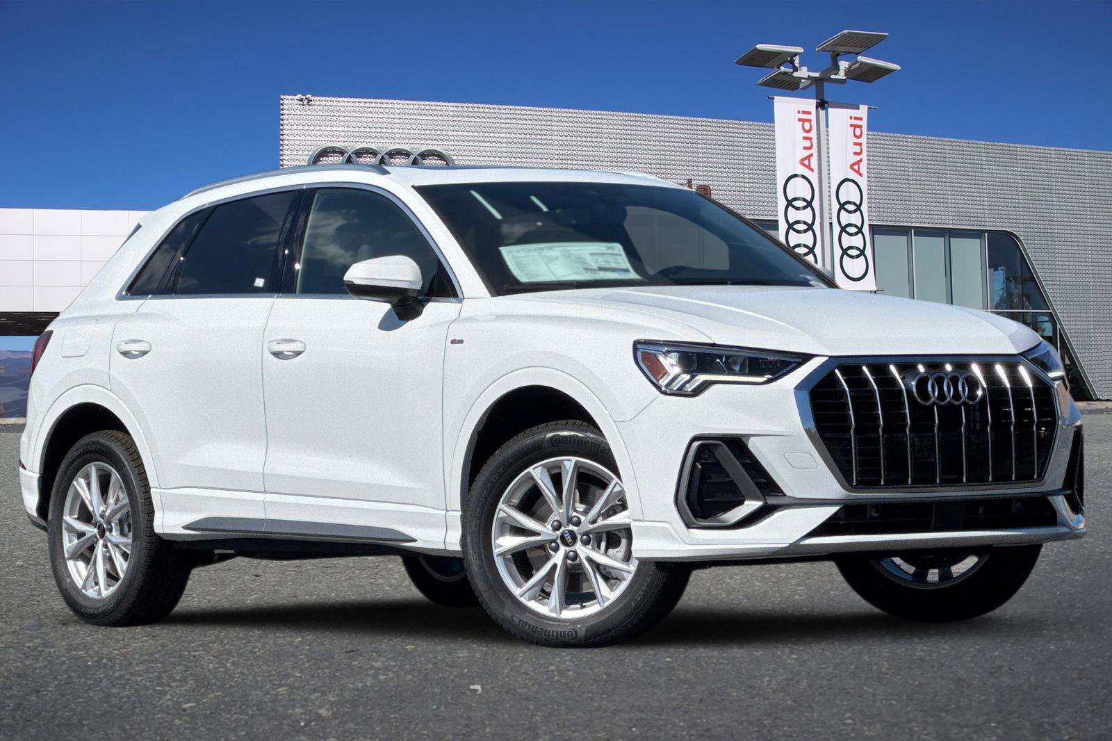 New 2025 Audi Q3 2.0T Premium image 2