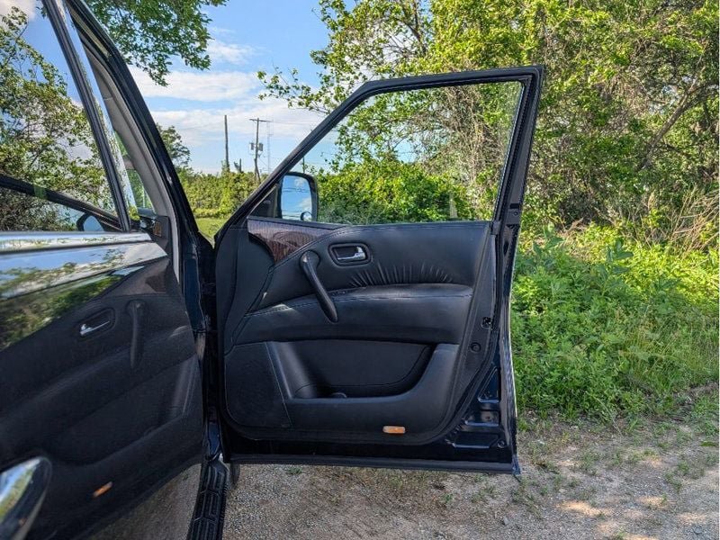Used 2017 Nissan Armada Platinum AWD/4WD image 13