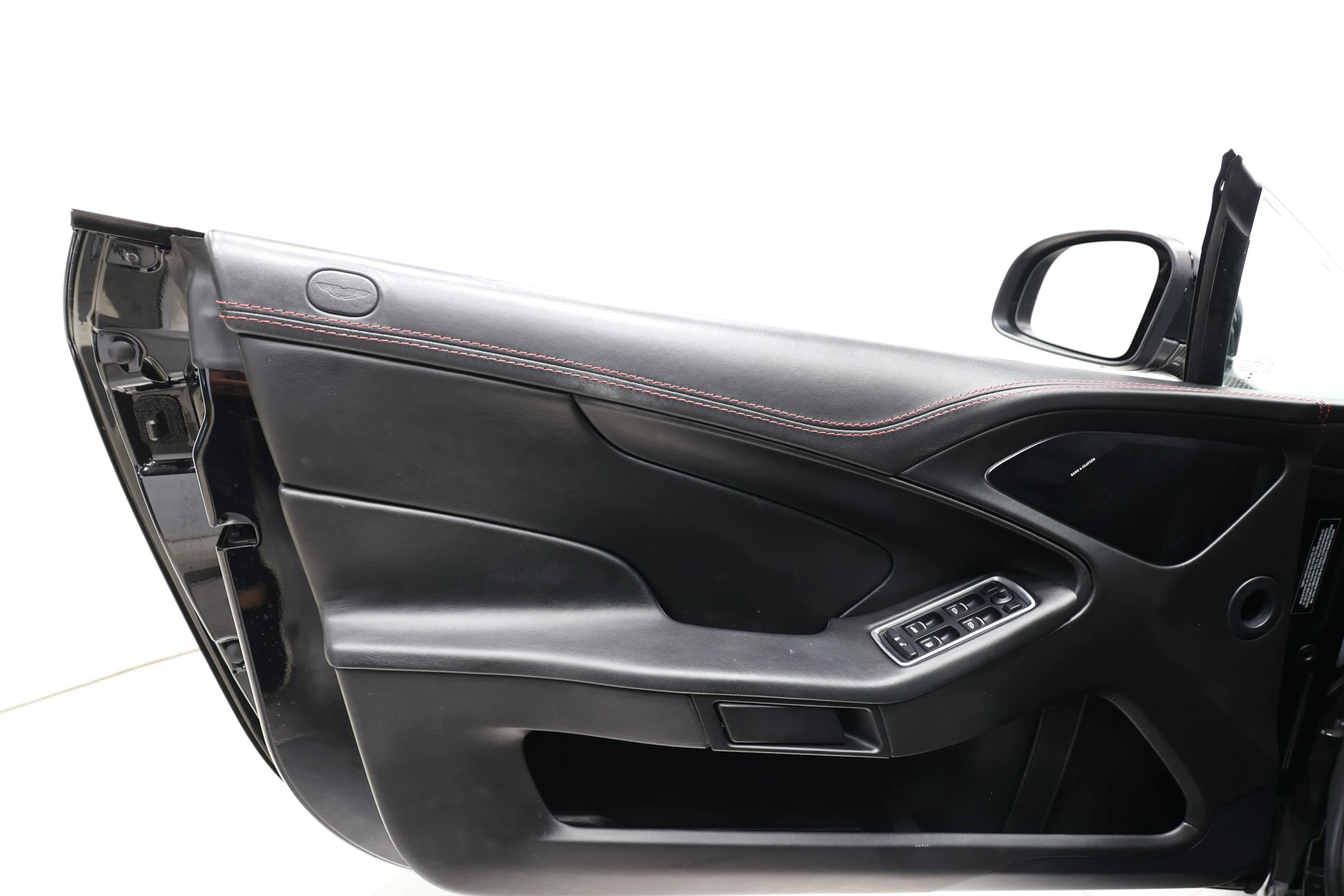 Used 2014 Aston Martin Vanquish Coupe RWD image 11