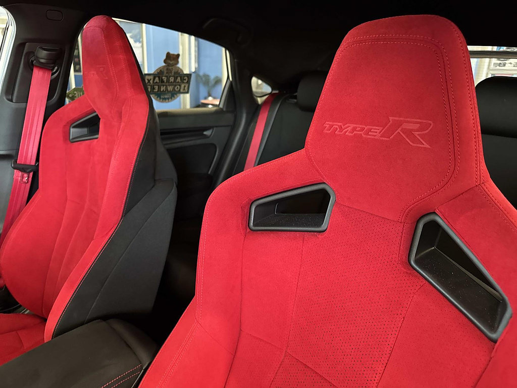 Certified 2025 Honda Civic Type R image 18