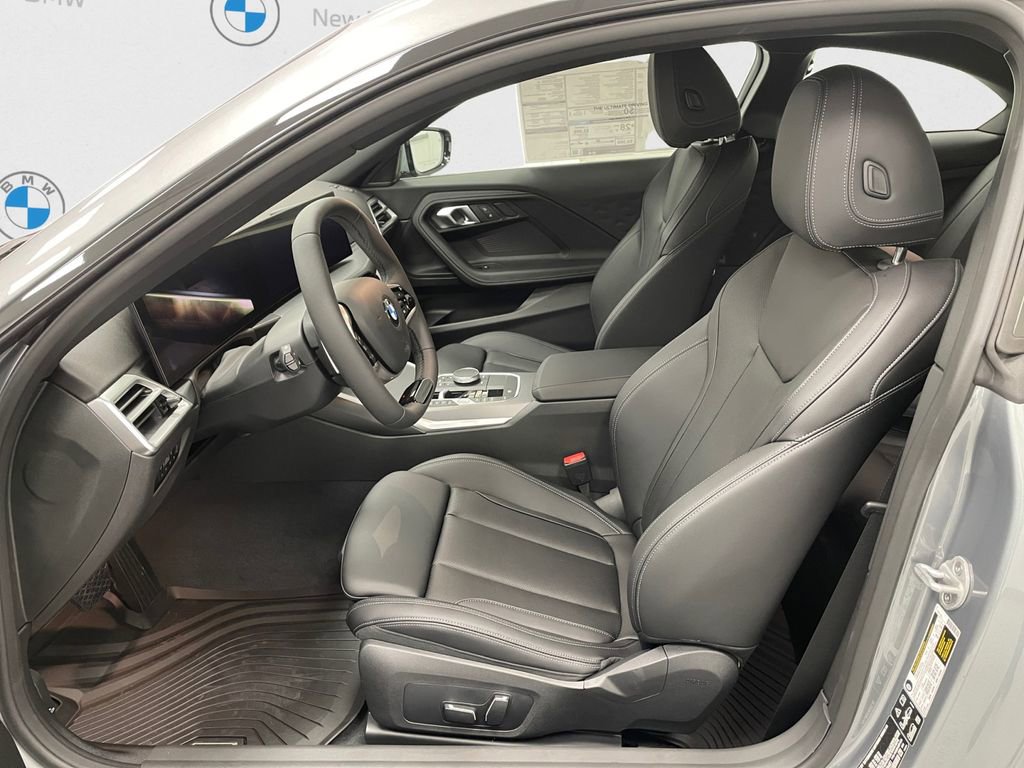 New 2025 BMW 230i xDrive Coupe w/ Convenience Package image 9