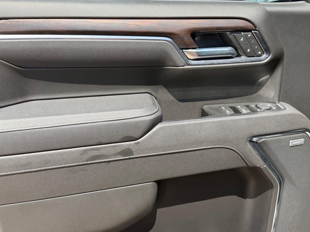 Used 2025 GMC Sierra 1500 SLT w/ SLT Premium Package image 11