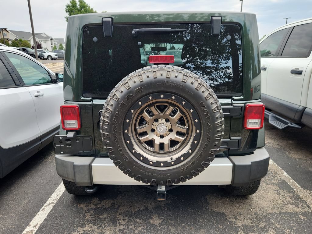 Used 2012 Jeep Wrangler Sahara AWD/4WD image 4