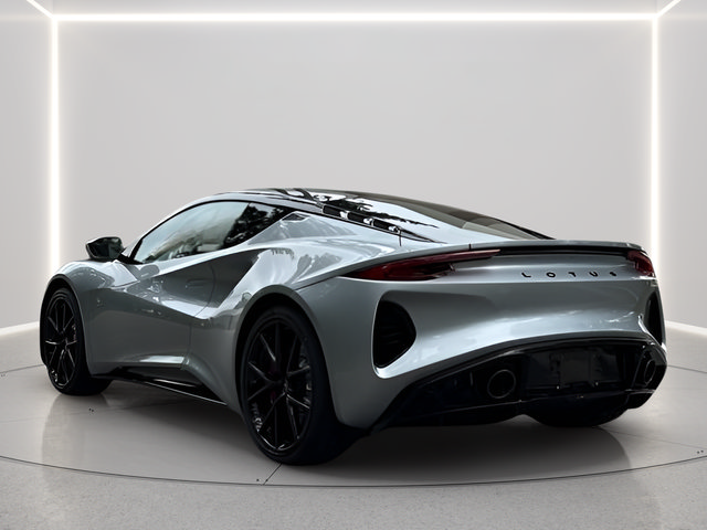 Used 2025 Lotus Emira RWD image 3