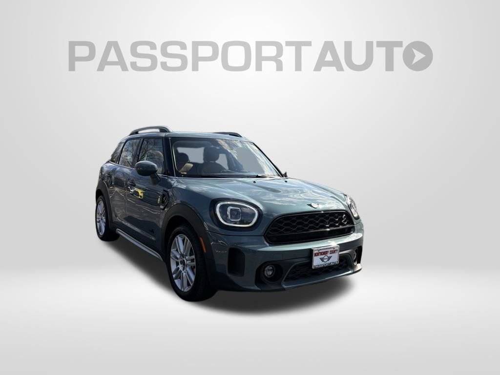 Used 2023 MINI Cooper Countryman S w/ Signature Upholstery Package AWD/4WD image 3