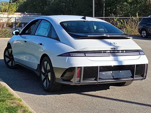 New 2025 Hyundai Ioniq 6 SE image 22