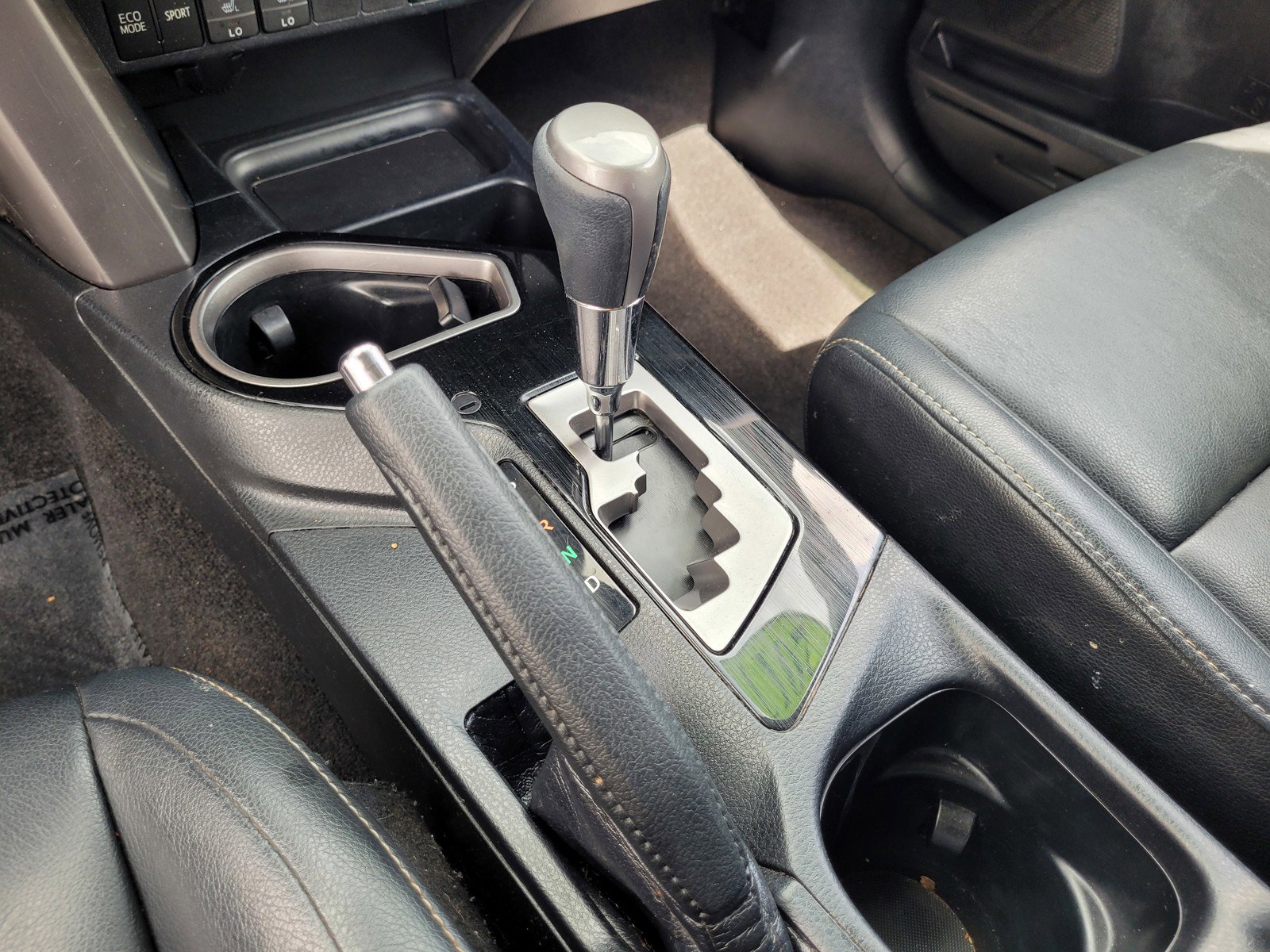 Used 2017 Toyota RAV4 Limited w/ Advanced Technology Package image 20