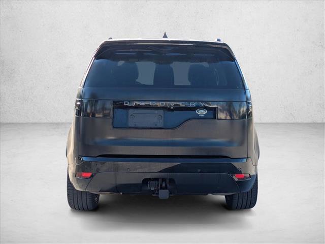Used 2021 Land Rover Discovery S R-Dynamic image 5