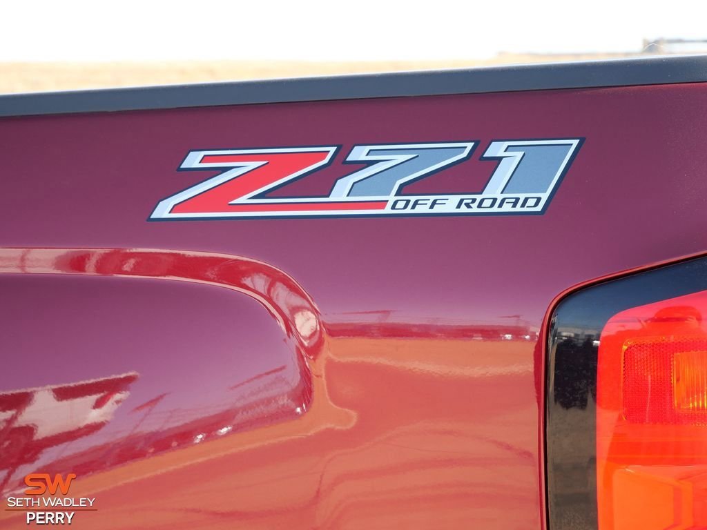 Used 2016 Chevrolet Silverado 1500 LT w/ All Star Edition image 6