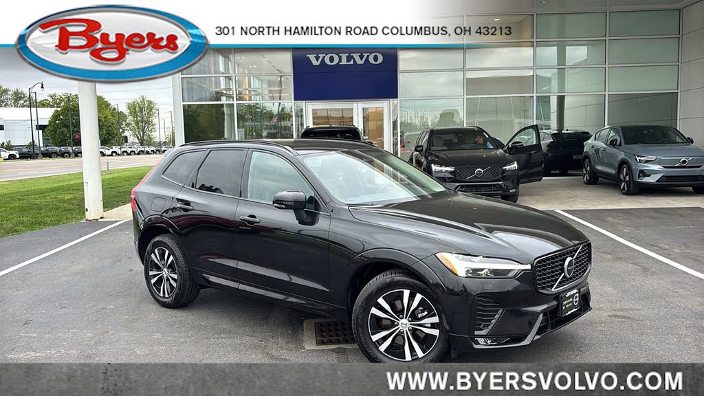 Used 2025 Volvo XC60 B5 Core AWD/4WD image 1